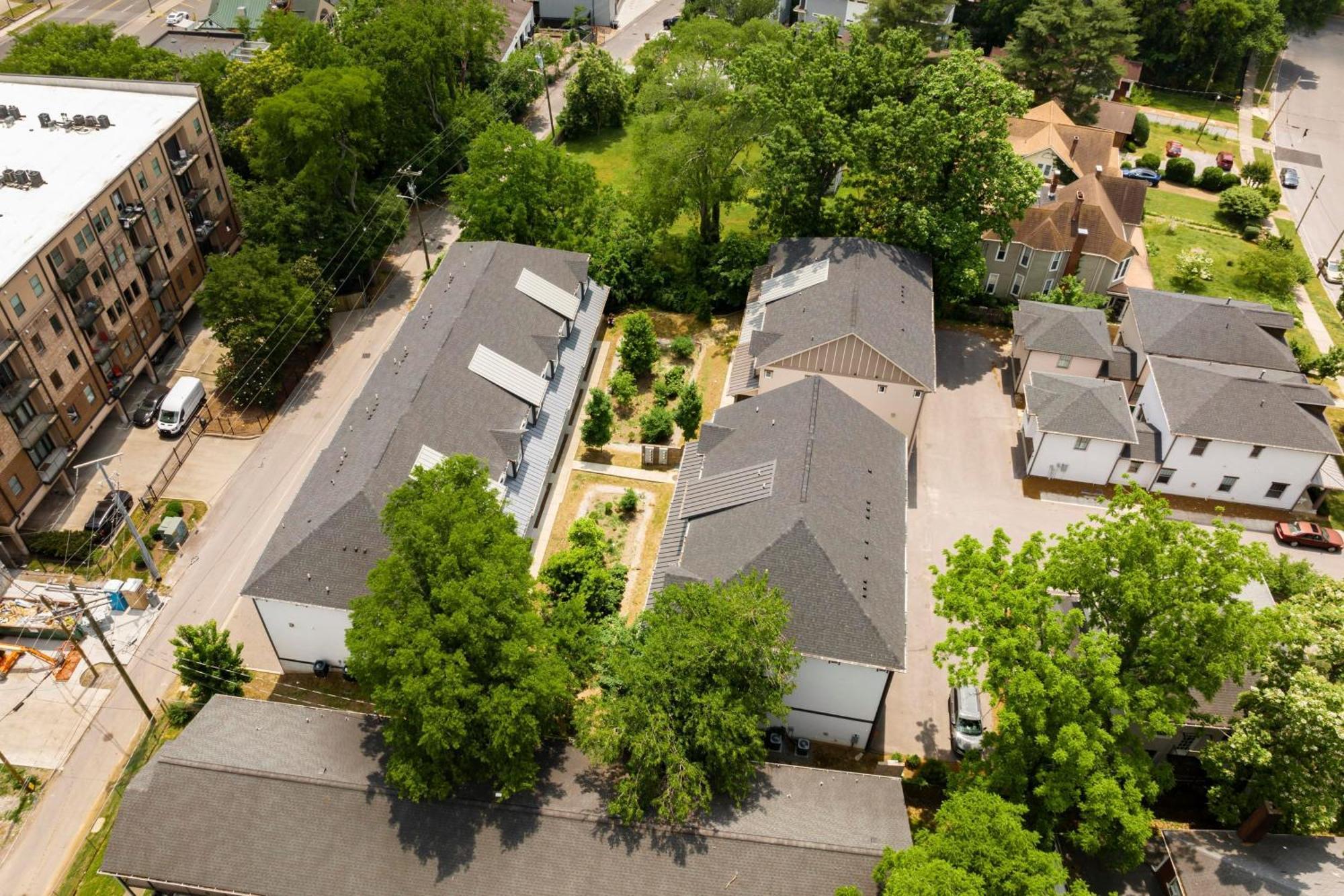 Waverly By Avantstay Nashville-Inspired Townhome W Luxury Kitchen Pool Table Buitenkant foto