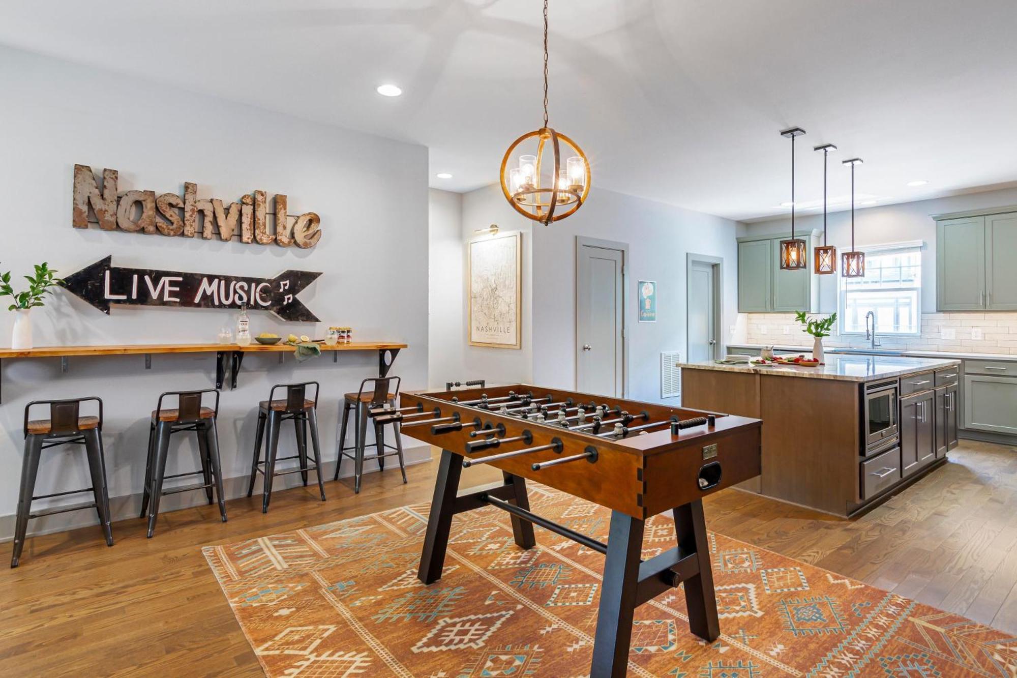 Waverly By Avantstay Nashville-Inspired Townhome W Luxury Kitchen Pool Table Buitenkant foto